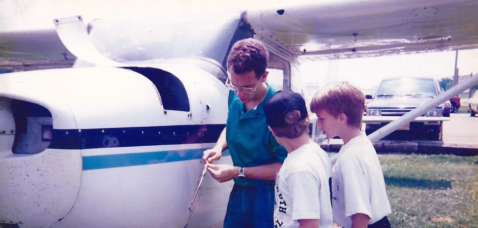 Airline Pilot Thanks Young Eagles Mentors