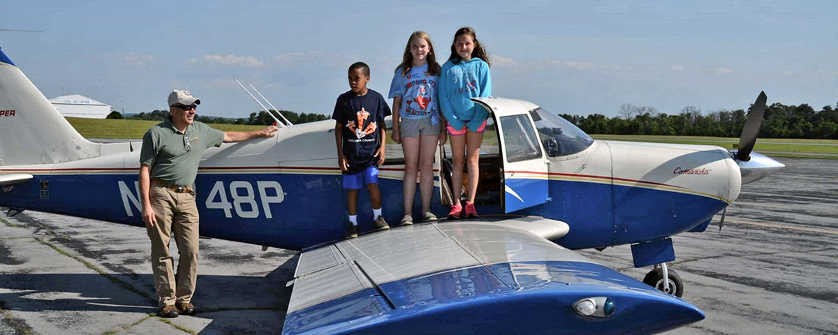 Chapter 186 Flies 131 Young Eagles at Rally