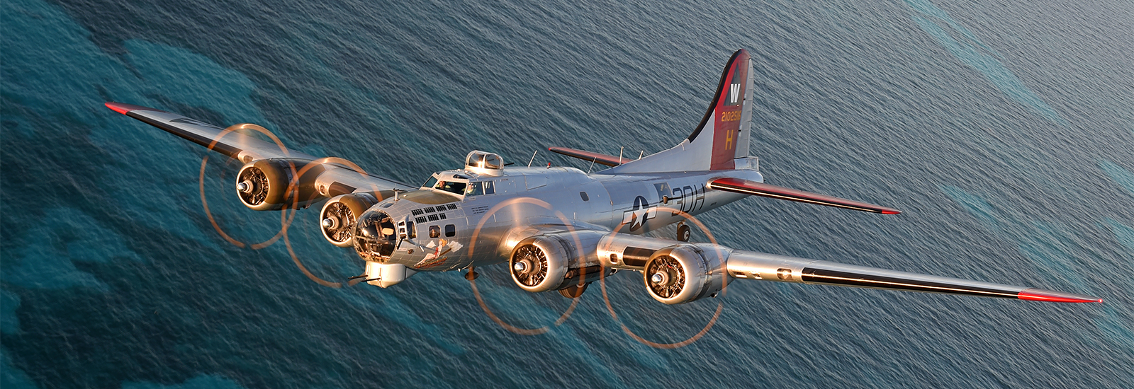 EAA’s B-17 Aluminum Overcast Participating In Memphis Belle Rollout ...