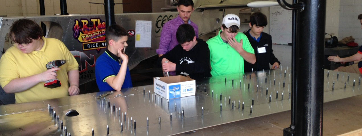 EAA Chapter 1202 is Teaching Through Building