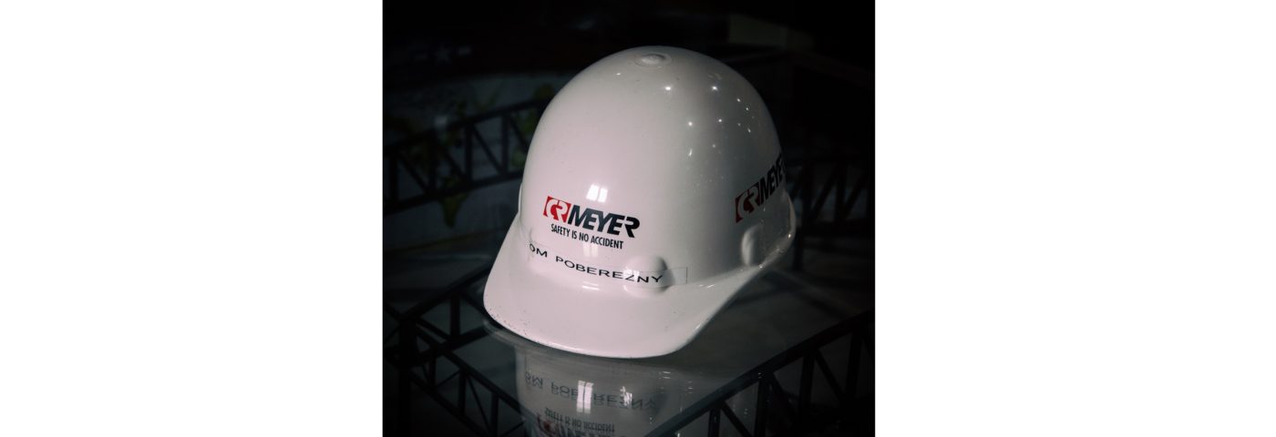 EAA’s Attic — Tom Poberezny’s Hard Hat