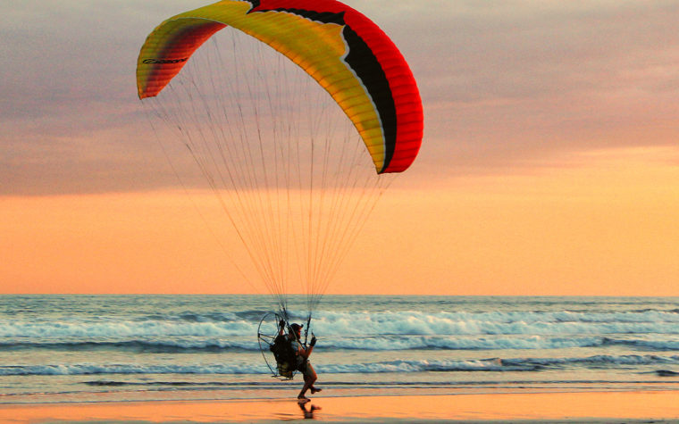 EAA’s The Green Dot — On Paramotors with Jon Eisele