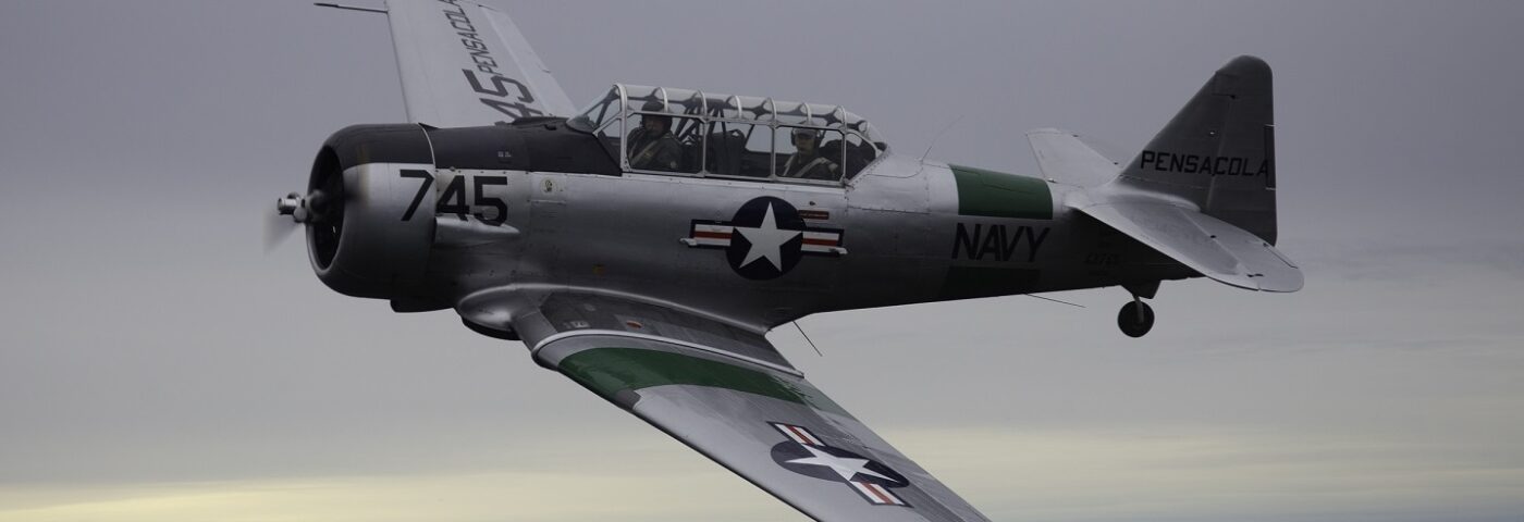 Cascade Warbirds Pilots Salute Lost Naval Aviators