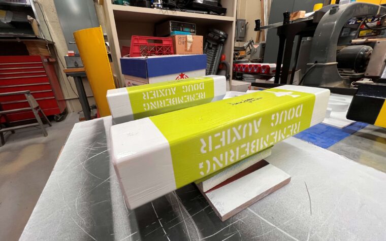 memorial-airplane-chock