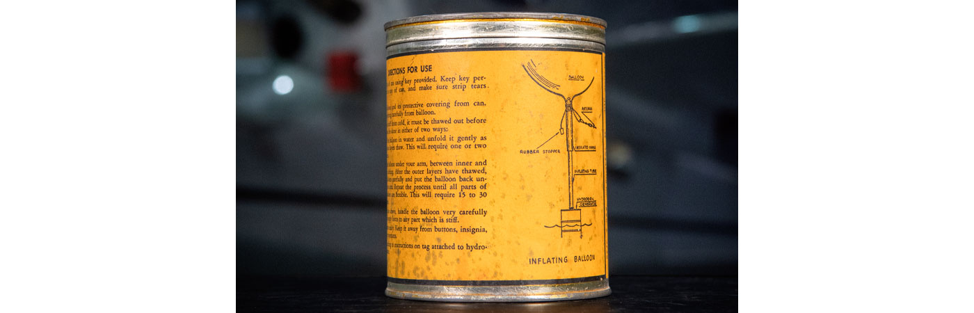 EAA’s Attic — SCR-578 Survival Radio Set Balloon