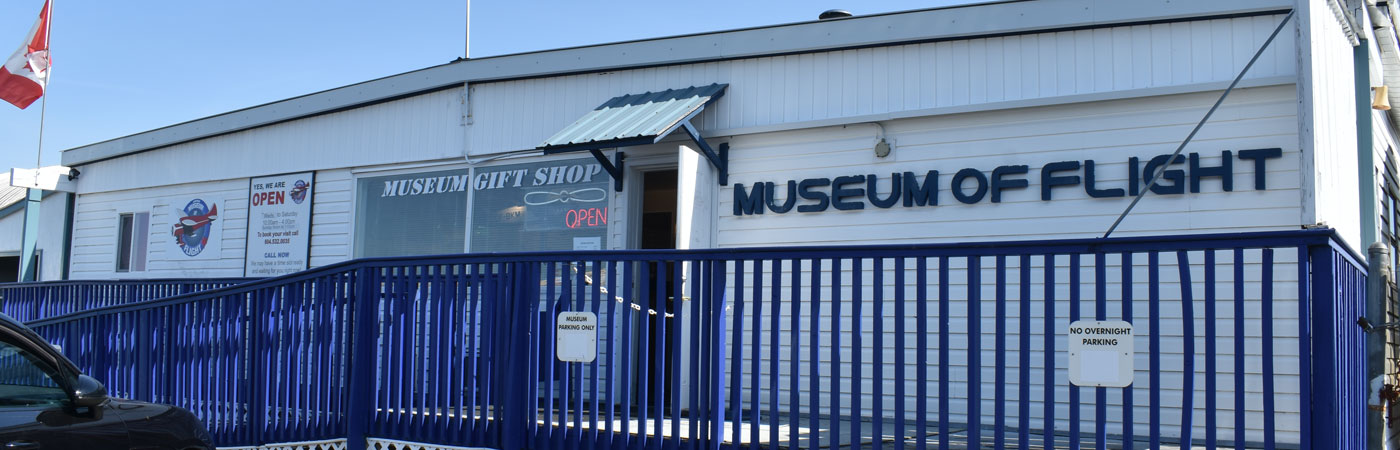 Volunteers Help at Canadian Museum