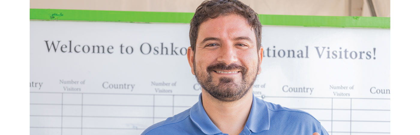 Volunteer Spotlight — Gustavo Arosemena