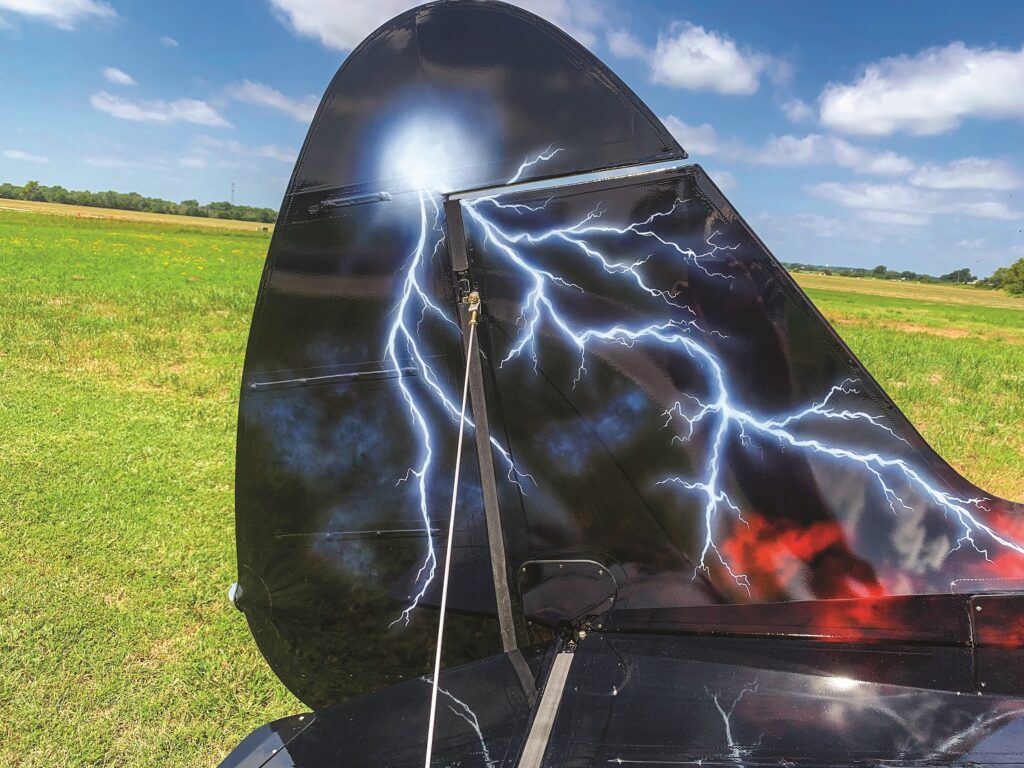 Carbon Cub tail with lightning bolts