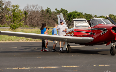 2024-07-01_Plane_Parked_Outside