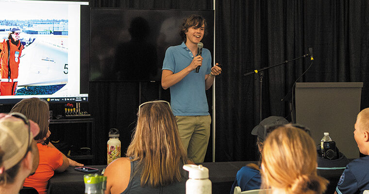 2024-07-24-AV_Today_Teen_Pilot_Education_1