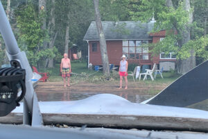 BNP 0824 Ian - Beaching