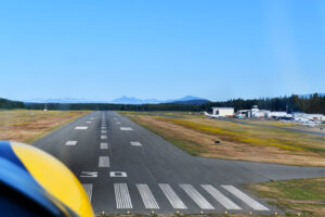 BNP 0824 Mike - Short final into Campbell River