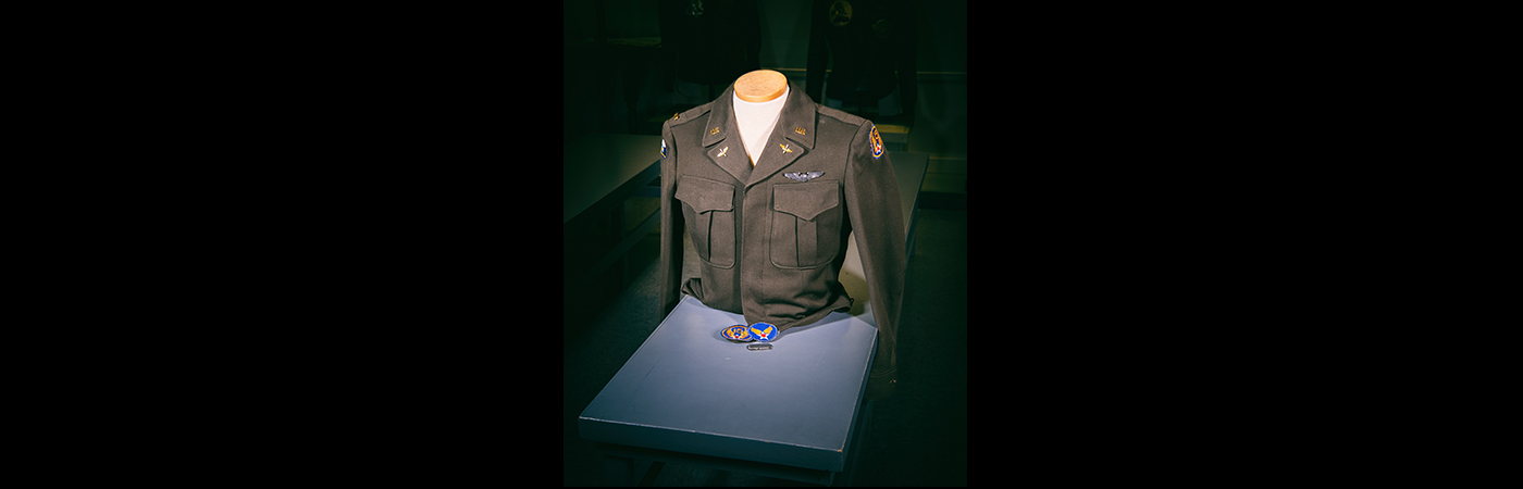 EAA’s Attic — Leo Gray’s Tuskegee Airmen Uniform