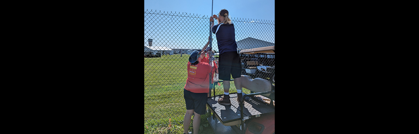 Family Volunteer Spotlight: The Duck Family