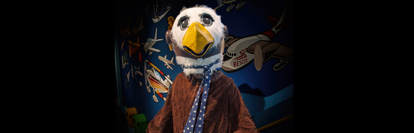 EAA’s Attic — Captain EAAgle Mascot