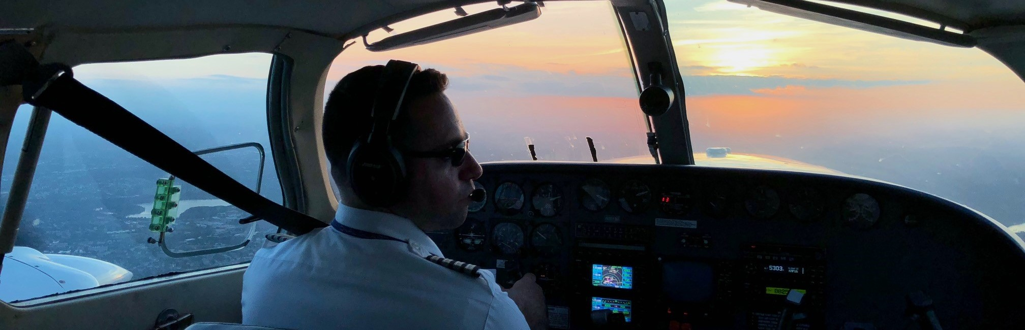 EAA’s The Green Dot — Cape Air Assistant Chief Pilot Dave Zarrella EAA’s The Green Dot — Cape Air Assistant Chief Pilot Dave Zarrella